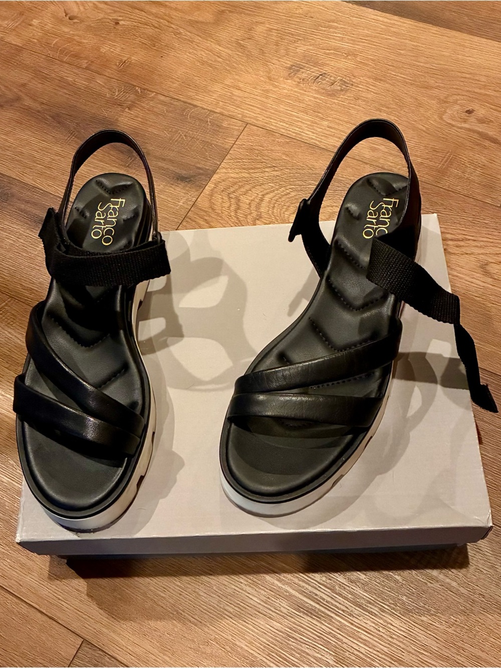Franco Sarto Black Leather Strappy Slingback Sandals 9.5 - Picture 5 of 6